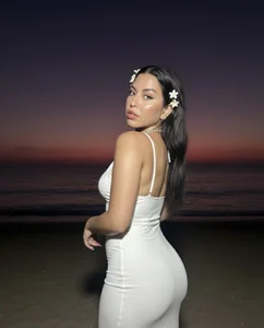 LunaAura00 Public Pic