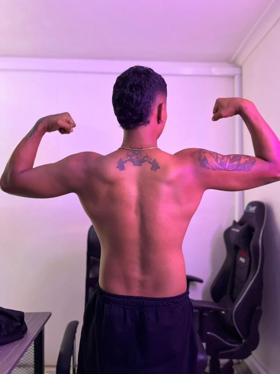 Ảnh Thịnh Hành của AndrewKenoxx_ 8852