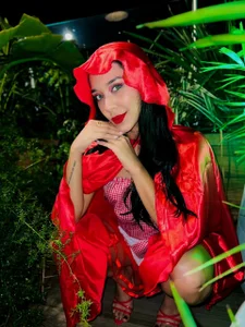 AmaliaCrus Little red riding hood♥ Immagine  2