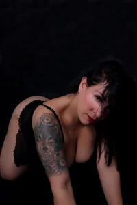 star_hanks Dark temptation in angel skin💞🖤 Foto