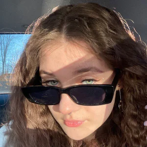 Jolievic Public  3টি ছবি