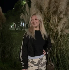 Cira_BabyFace Night Grass Ghost Pic