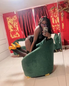 nylaroyale_cr NEW NAUGHTY 😋🔥 Pic 3