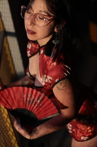 abigail_lady: Public ( 2 фото)