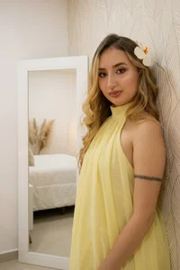 MaiaSinclairyellow dress 💛 Bild 2