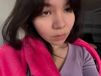 ElenorRoccio 💨💨💨 Pic 3