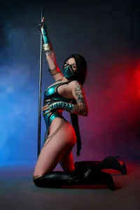 folinskayyya Mortal Kombat Foto 6