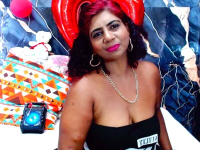 indianerotica69 SEXY RED Pic