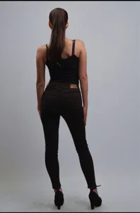 Malia_Maccoll Public صورة واحدة|Malia_Maccoll Public صورتان|Malia_Maccoll Public  صور|Malia_Maccoll Public  صورة