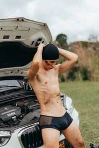 Jotastevensxx Will you come with me to fix the car? Pic 4