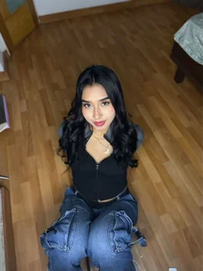 AbbyyBrown_ Public Pic 3