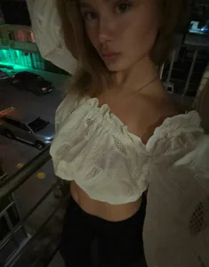 Lambo_Girl11: Public ( 3 фото)