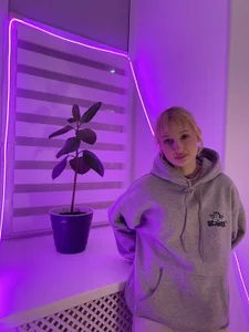 LolaStusse Public зображення 4