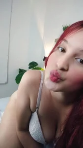 lili_cardenas_ kiss for you Εικόνα