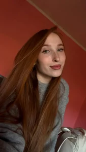 Ruby_lucky selfie  снимка