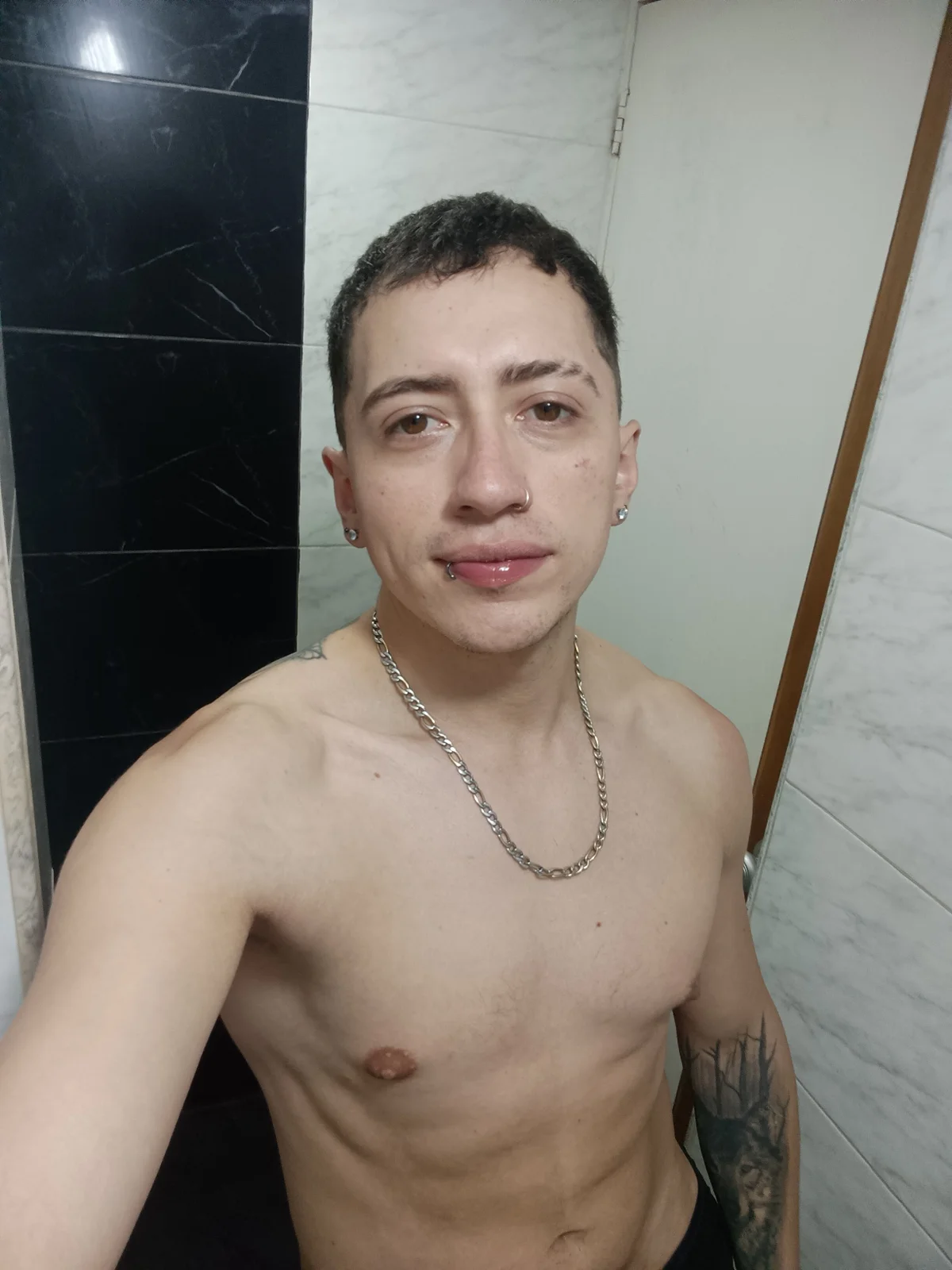 Emmanuel_Lust Populært bilde 371