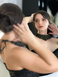 MorganHicksLook Me... Bild