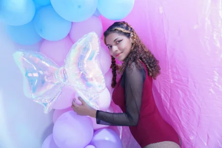 Zendaya3 Public Foto 6