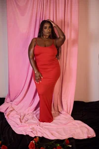 Keily-w elegance with a little temptation Pic 6