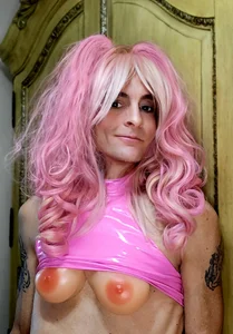 LUXORALOVEPublic图片