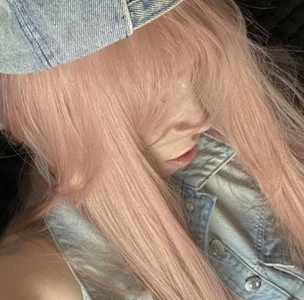 Public od PieraMarch  2 snímek