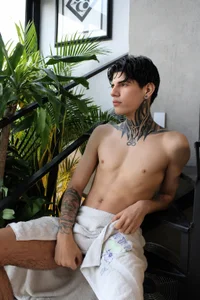 Public de David__Huge  5 Imagens