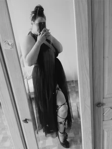 ThickPrincessKlara Public slika