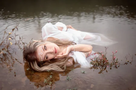 Lally_Valencia__ Sublime 🍃 Pic 4