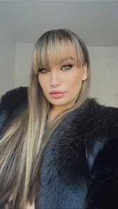 SweetCurvess Honey Poză 5