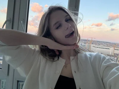 AliceAlways Public Bilde 6