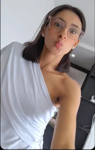 Kisses sky de thedianakaro  4 Imagens