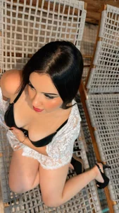 LindseyMoss seductive and hot Foto 4