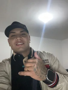 Diegofernando1621_ Public slika