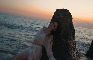 CaseyCraigのTENDERMESSの 6枚の写真