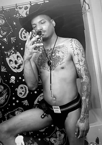 Donnanatrixx's XXX Nude Photo 6
