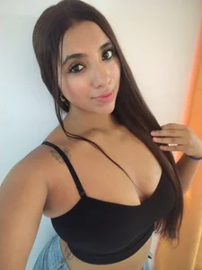 Eva_Ferrari Public Immagine  3