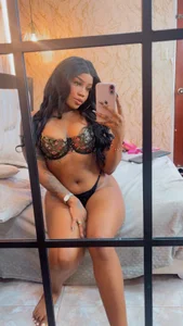 SalomeRestrepo me Pic 8