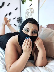 SalmaZamann black mesh outfit Pic 5