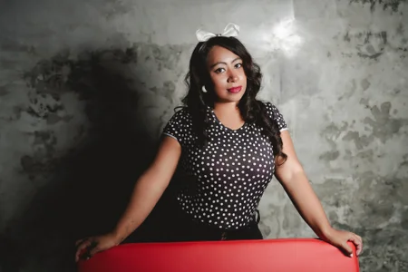 SeleneGibson__の80s icon 💋の 2枚の写真