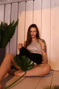 AlexiaDarrenPublic图片 7