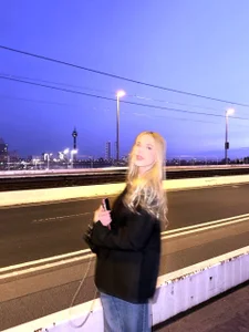 Alicekittyy Public Bilde