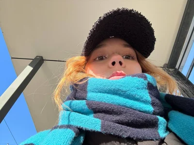 812sunflowerinahat 🌻 Pic 7