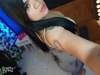 Zdjęcia emma_sexxy LEGGINS 😈👀:  5