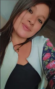 Public de Neve_Collins  2 photos