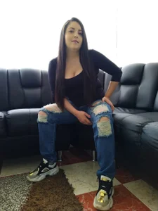 Juliana_bigboobs Public Pic 2