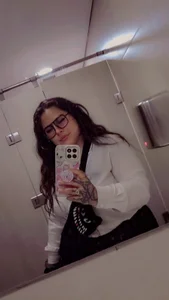 _lilith_heavy 🍓 “The sweetest way to obey” Pic 3