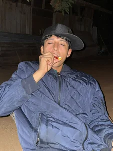 Eduardo_20cm Public 사진