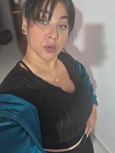 rosebigboobs 😎🤩I want to be your horny sports girl🤩😎 Foto 4