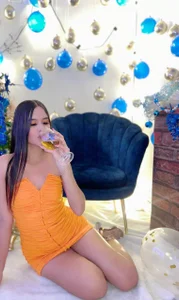 kaily_sweet1 Happy new year, my loves, I hope to continue enjoying every moment with you.🎇❤️ Kuva