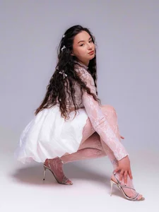 Amber_Bond white lace for love Poză 3